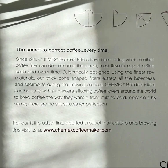 🌴 Pure Chemex Bonded Half Moon & Pre-Folded White Coffee Filters | 100 Count - Picture 6 of 8